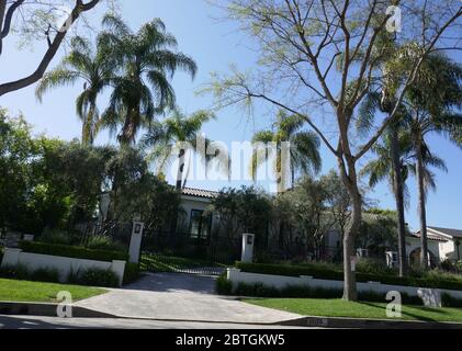 Beverly Hills, Kalifornien, USA 25. Mai 2020 EIN allgemeiner Blick auf die Atmosphäre von Agnes Mooreheds Haus in 1023 N. Roxbury Drive am 25. Mai 2020 in Beverly Hills, Kalifornien, USA. Foto von Barry King/Alamy Stock Photo Stockfoto