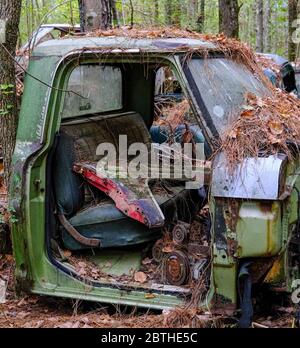 Ersatzteile in LKW-Kabine Stockfoto
