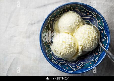 Kugeln Vanilleeis Stockfoto