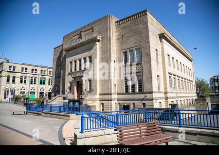 Huddersfield Library and Art Gallery in West Yorkshire verlassene während der Coronavirus-Pandemie und der sozialen Sperre Stockfoto