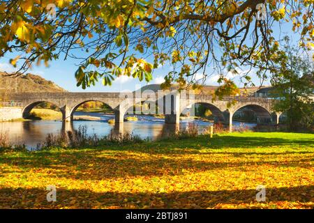 River Wye and Bridge, Builth Wells, Powys, Wales, Großbritannien Stockfoto