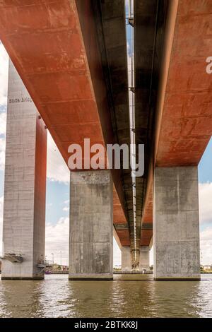 Unter Der Bolte-Brücke Stockfoto