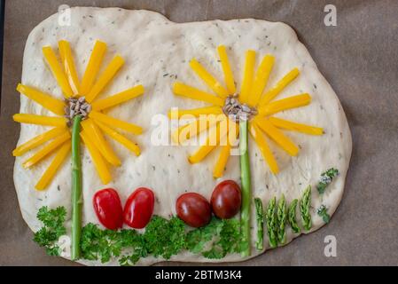 Hausgemachte Gartenlandschaft Focaccia Brot Stockfoto