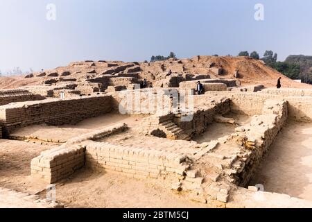 Mohenjo daro, archäologische Stätte der Indus-Tal-Zivilisation, 2500 v. Chr., Larkana District, Sindh Provinz, Pakistan, Südasien, Asien Stockfoto