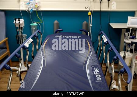 Eine Behandlungszelle in der Notaufnahme des Wexham Park Hospital in der Nähe von Slough. Bilddatum: 22/5/2020. Stockfoto