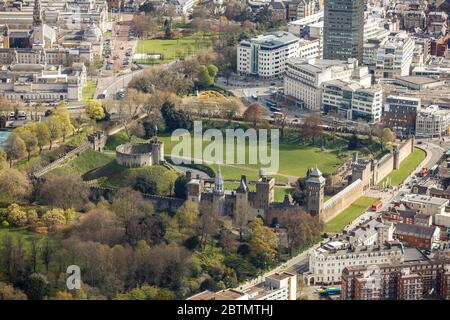 Luftaufnahme von Cardiff Castle, Wales Stockfoto