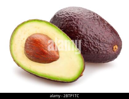 Geschnitten hass Avocado Pfad isoliert auf weiß Stockfoto