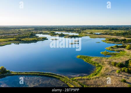 Frankreich, Indre, Berry, Brenne Regional Natural Park, Michel en Brenne, Teiche (Luftaufnahme) // Frankreich, Indre(36), Berry, Parc naturel régional de la Bre Stockfoto