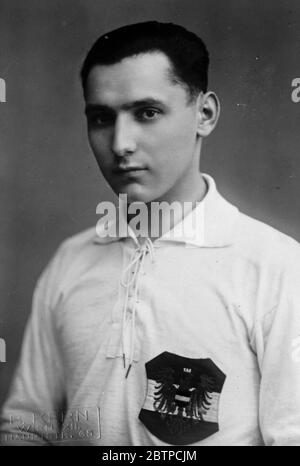 Internationaler Fußball . Österreich gegen Schottland . H Muller (innen rechts, Österreich). 25. November 1933 Stockfoto