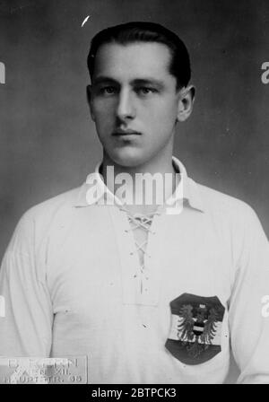 Internationaler Fußball . Österreich gegen Schottland . J Smistik (Mitte halb hinten, Österreich). 25. November 1933 Stockfoto