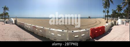 Panaorma Von Florida Beach Aufgrund Der Covid-Pandemie Geschlossen Stockfoto