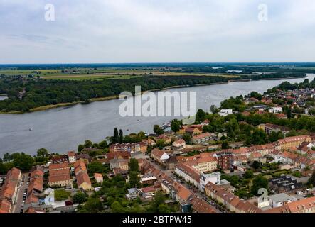 Neuruppin, Deutschland. Mai 2020. Blick über Neuruppin. Quelle: Paul Zinken/dpa-Zentralbild/ZB/dpa/Alamy Live News Stockfoto