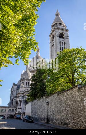 Paris, Frankreich - 20. Mai 2020: Basilika Sacre Coeur in Montmartre in Paris Stockfoto