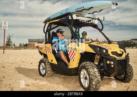 Rettungsschwimmer am Maroubra Strand in Sydney, Australien Stockfoto