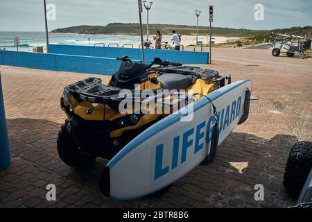 Rettungsschwimmer am Maroubra Strand in Sydney, Australien Stockfoto