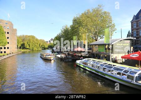 Amsterdam, Niederlande Mai 18 2019 die schöne Aussicht auf die Kanäle in Amsterdam Stockfoto