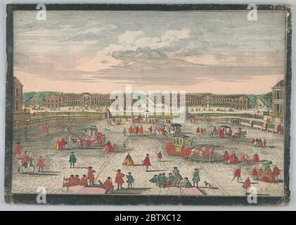 Peepshow Drucken Blick auf Versailles vom Schloss aus. Forschung in ProgresseDer Hof des Cheateau ist im Vordergrund mit vielen Figuren und Wagen gezeigt, mit der Straße nach Paris darüber hinaus. Die Fenster des Schlosses und die Abhängigkeiten waren gepiekelt. Verso mit einem Streifen farbigem Papier bedeckt. Stockfoto