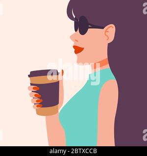 Mädchen trinkt Kaffee. Schöne junge Frau, die einen Drink genießt. Lady mit langen dunklen Haaren in Sonnenbrille, rote Maniküre, roter Lippenstift, Tasse. Vektorgrafik Stock Vektor