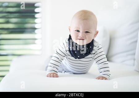 Marktoberdorf, Deutschland, 27. Mai 2020 Fotoshooting Baby LUCA © Peter Schatz / Alamy Stock Photos MR=Ja, Modell veröffentlicht Stockfoto