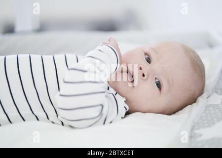 Marktoberdorf, Deutschland, 27. Mai 2020 Fotoshooting Baby LUCA © Peter Schatz / Alamy Stock Photos MR=Ja, Modell veröffentlicht Stockfoto