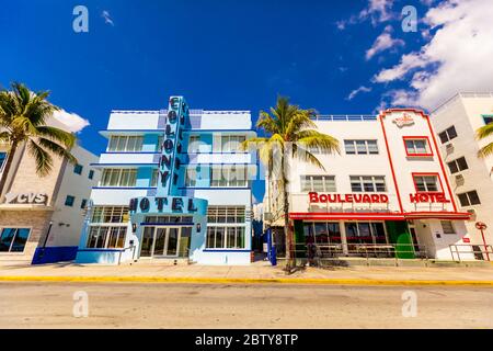 Der meist gepackte Deco Drive in South Beach Miami liegt während der COVID-19 Viruspandemie, Miami, Florida, Vereinigte Staaten von Amerika, North Amer, leer Stockfoto