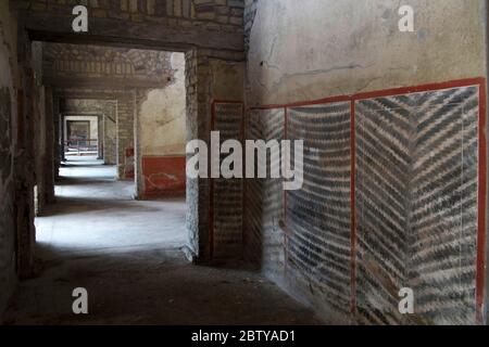 Geometrische Flure Römische Fresken in der Villa Oplontis Poppea Sabina (Villa Oplontis), Oplontis, UNESCO-Weltkulturerbe, Torre Annunziata, Stockfoto