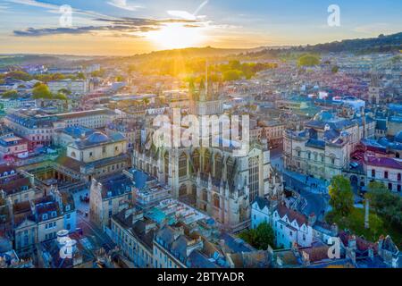 Luftaufnahme mit Drohne über Bath, Somerset, England, Großbritannien, Europa Stockfoto