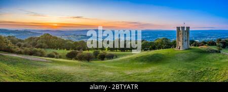 Broadway Tower auf dem Fish Hill, dem zweithöchsten Punkt in den Cotswolds, Broadway, Worcestershire, England, Großbritannien, Europa Stockfoto