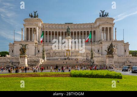 Blick auf Vittoriano, Nationaldenkmal Vittorio Emanuel, Piazza Venezia, Rom, Latium, Italien, Europa Stockfoto