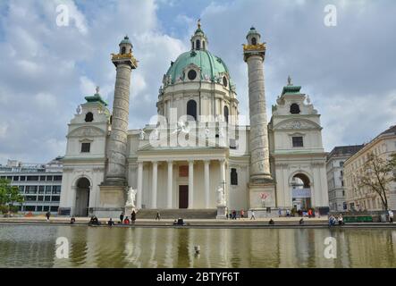 WIEN, ÖSTERREICH - 02. MAI 2016 : St. Karls Kirche in Wien, Österreich. Stockfoto