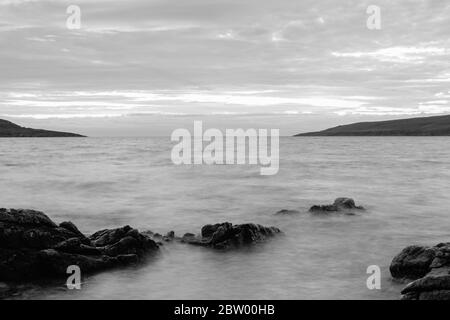 Blick nordwestlich in Richtung Longa Island und Lewis von Big Sand, Gairloch, im Hochland von Schottland. Stockfoto