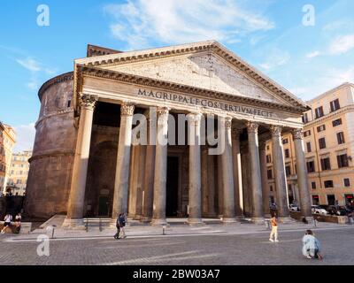 Pantheon in piazza della Rotonda - Rom, Italien Stockfoto