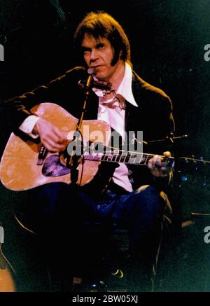 NEIL YOUNG, MADISON SQUARE GARDEN 02-24-1983 FOTO VON MICHAEL BRITO Stockfoto