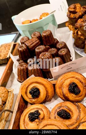 Bread Furst, eine Spezialitätenbäckerei im Van Ness-Forest Hills-Viertel in Washington, D.C. wurde 2017 von Mark Furstenberg eröffnet Stockfoto