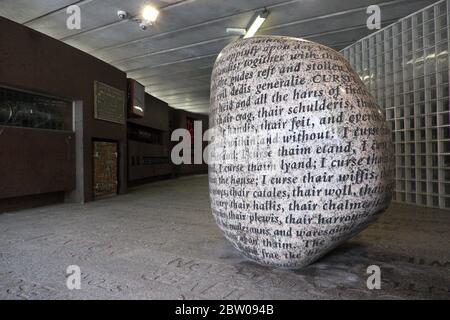 Der fluchende Stein im Tullie House Museum and Art Gallery, Carlisle Stockfoto