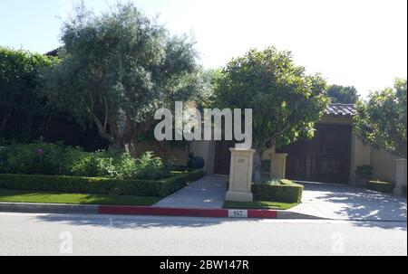 Holmby Hills, Kalifornien, USA 28. Mai 2020 EIN allgemeiner Blick auf die Atmosphäre von Andy William's Haus am 157 Delfern Drive am 28. Mai 2020 in Holmby Hills, Kalifornien, USA. Foto von Barry King/Alamy Stock Photo Stockfoto