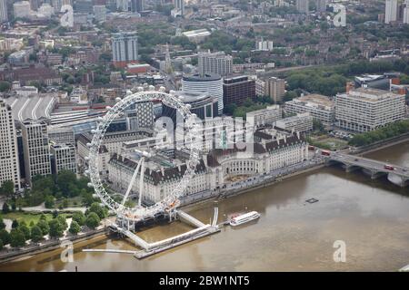 Luftaufnahme des London Eye und der Jubilee Gardens, London, Großbritannien Stockfoto