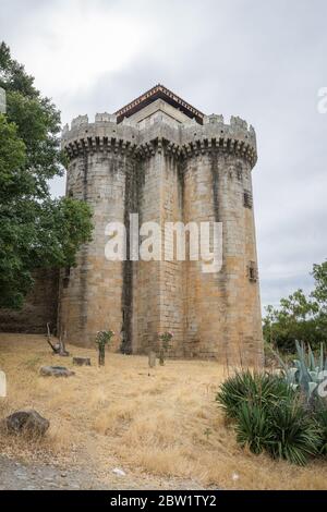 Granadilla, verlassene Dorfrekonstruktion, neben dem Sumpf von Gabriel y Galán in Caceres, Extremadura. Spanien Stockfoto