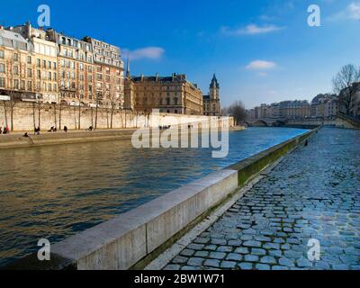 Quai des Orfevres an der seine, Ile-de-France, Paris, Frankreich Stockfoto