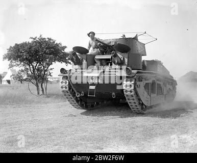 Eine Vickers Medium Mk III 1. Panzerbrigade, auf der Salisbury Ebene, Dienste. Bis 20. August 1935 Stockfoto