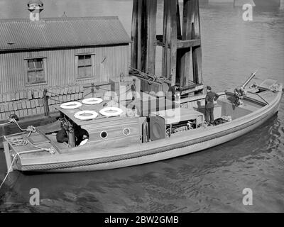 Kriegskrise, 1939. Air RAID Vorsichtsmaßnahmen das erste von zehn Feuerwehrbooten speziell für die Bekämpfung von Kriegsbränden entlang Londons 45 Meilen Flussufer gebaut. Bis 28. August 1939 Stockfoto