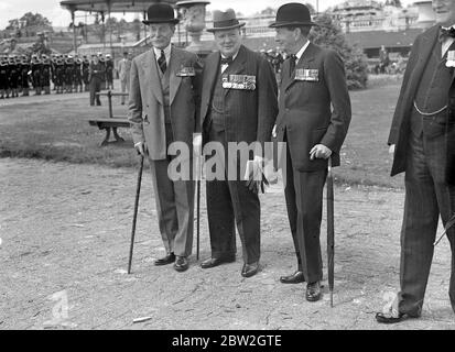 Royal Naval Division Re-Union im Crystal Palace. General Sir Ian Hamilton, Winston Churchill und Admiral Sir Roger Keyes 11. Juni 1938 Stockfoto