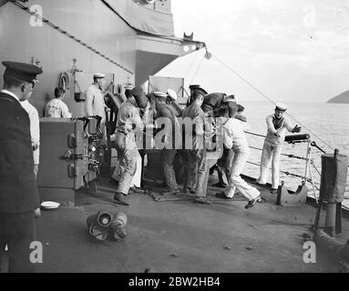 Die Atlantikflotte am Moray Firth.Vorbereitung auf den großen Shoot - Gun Crew bei Übungsladung. 1928 Stockfoto