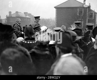 Prince of Wales Besuch der Industriezentren von South Wales. Eröffnung des Prince of Wales' Hospital in Cardiff. 23 Februar 1918 Stockfoto