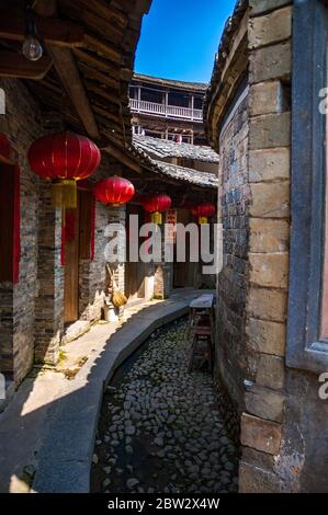 Die konzentrischen Kreise der Chengqi Lou Gebäude in der Gaobei-Cluster der Tulou Erde Gebäude in Yongding County, Fujian Stockfoto