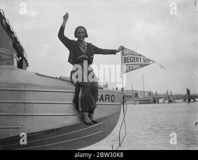 Hon Frau Victor Bruce versucht Weltrekordflug . Bis 11. August 1932 Stockfoto