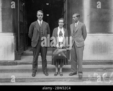 Archäologin verteidigt Ansichten über historische Palästina-Funde vor dem internationalen Kongress in London . August 1932 Stockfoto