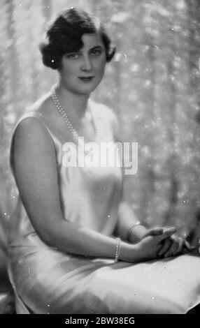 Ein neues Bild gerade in London von Prinzessin Marina von Griechenland erhalten. Verlobte von Prinz George . September 1934 Stockfoto