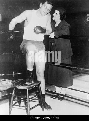 König Sewinski der Boxer, in der Ausbildung . 7. Januar 1934 30er, 30er, 30er, 30er, 30er, 30er, 30er Stockfoto