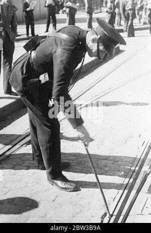 Zivilwachen Folie revolutinary Abriss Versuch in Madrid , Spanien . Oktober 1934 . Stockfoto